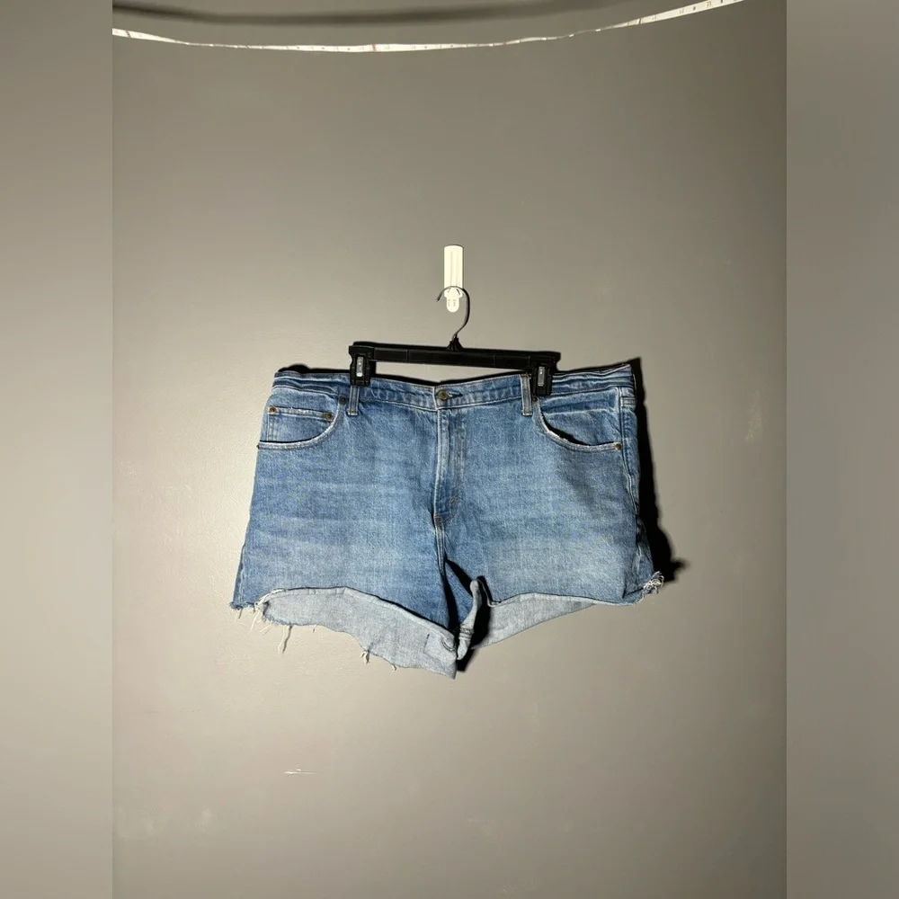 Abercrombie & Fitch The 90s Relaxed Cutoff High Rise Shorts Size 20 - Picture 2 of 4